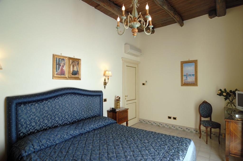 Residenza Del Duca Amalfi Quarto foto