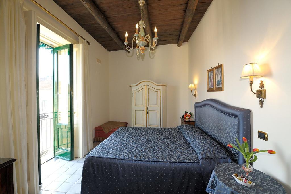 Residenza Del Duca Amalfi Quarto foto