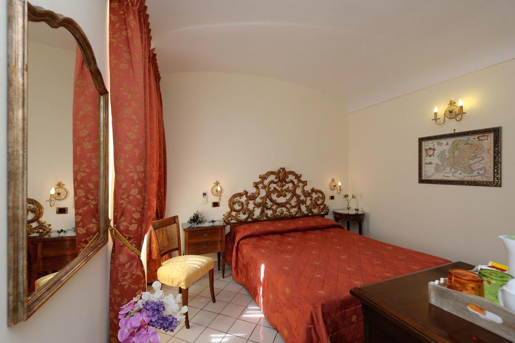 Residenza Del Duca Amalfi Quarto foto