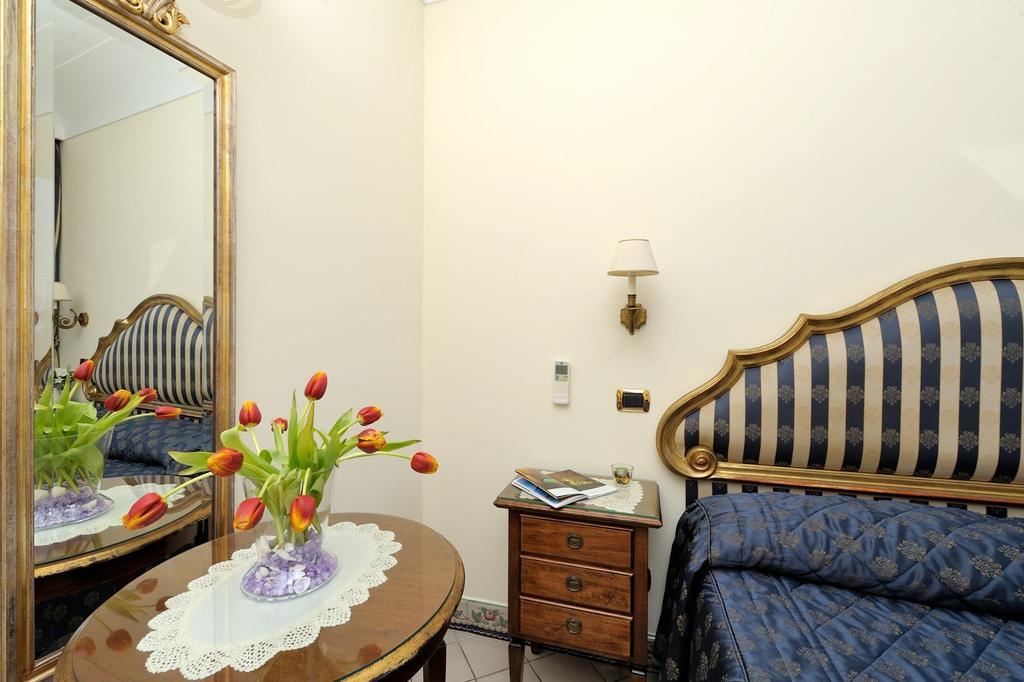 Residenza Del Duca Amalfi Quarto foto